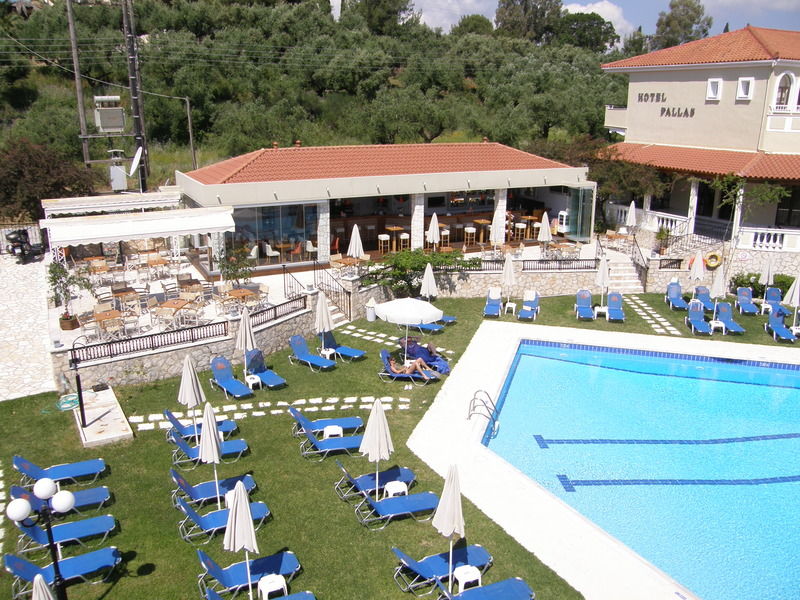 Hotel Pallas Laganas Luaran gambar